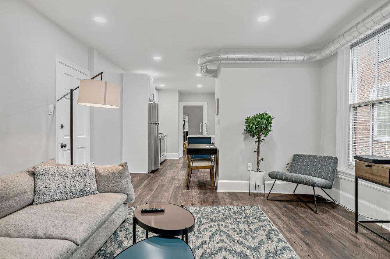 Fashionable 2Br In Downtown Location W Work Area Appartamento Harrisburg Esterno foto
